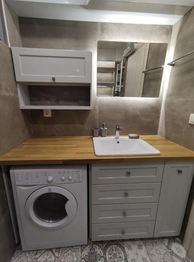 Kalamata City Loft Apartment ภายนอก รูปภาพ
