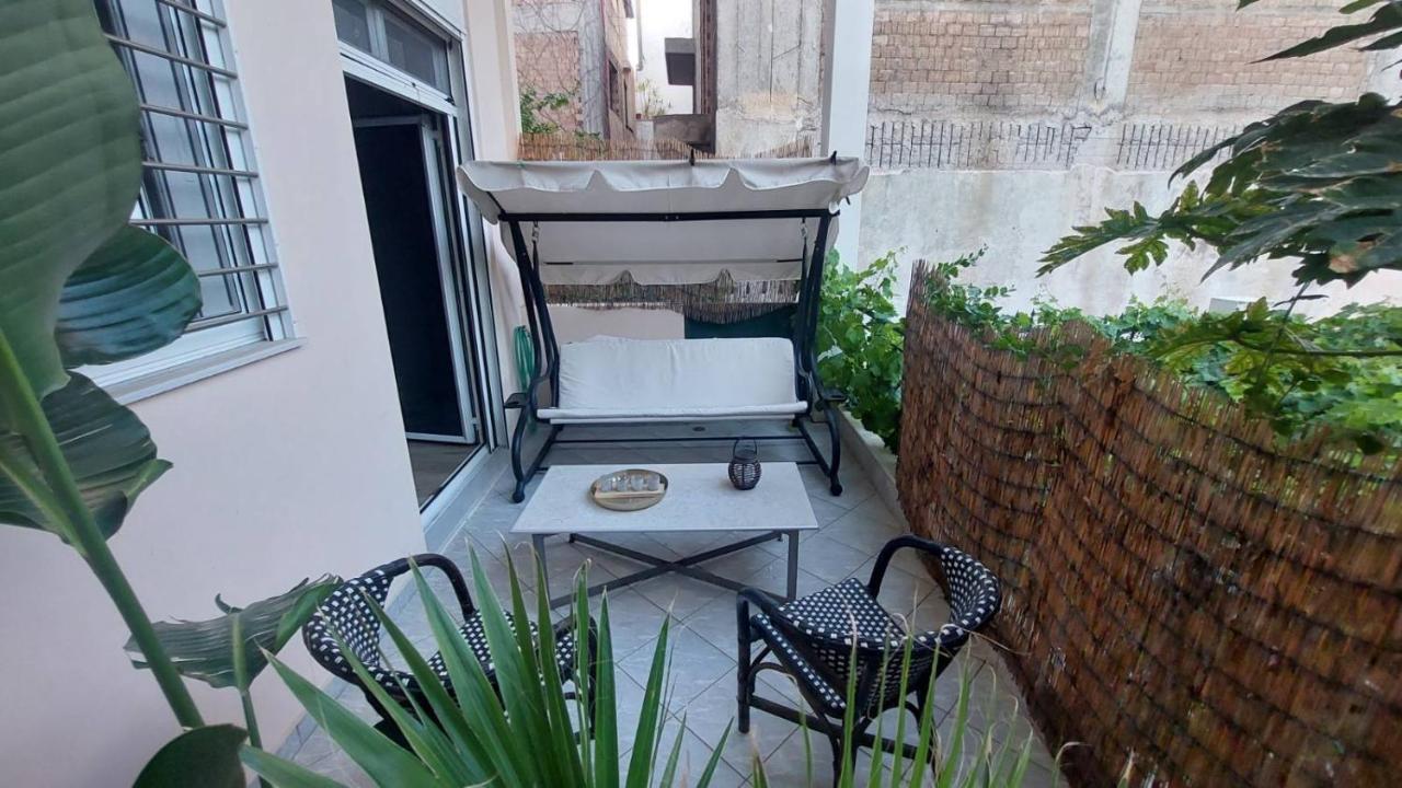 Kalamata City Loft Apartment ภายนอก รูปภาพ